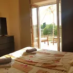 Apartment Buscina,Duplex House With Garden